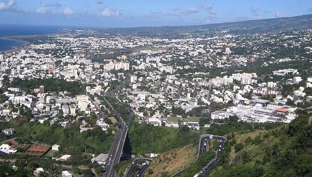 Hyline à La Réunion, Hyline à La Réunion