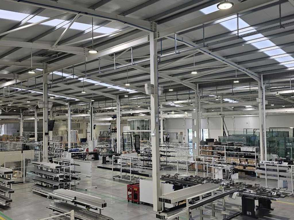 HYLINE-Unité-de-production-vue-extérieure-OK