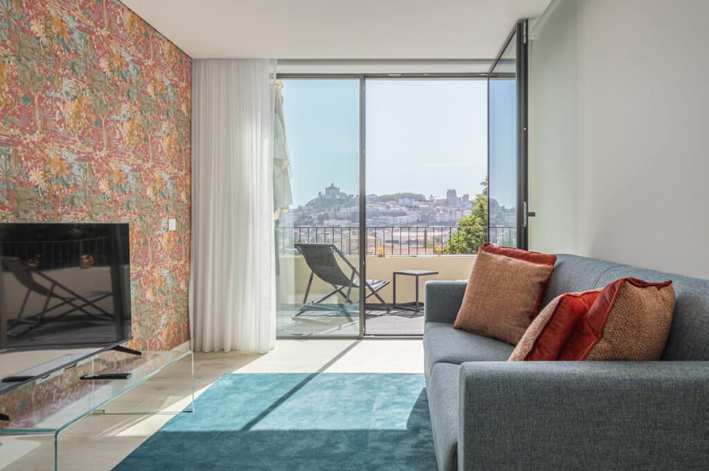 , Land Roots River Appartements
