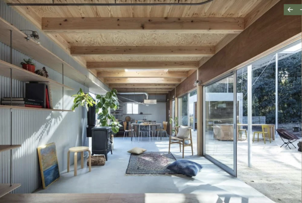 HYLINE, HYLINE AIME la “Roof House”